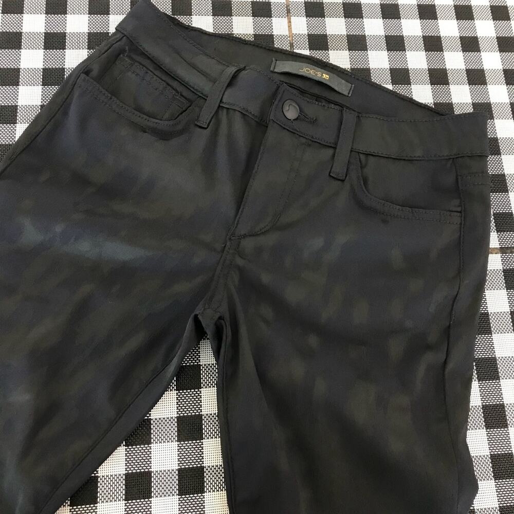 Joe’s Jeans - Picture 3 of 8